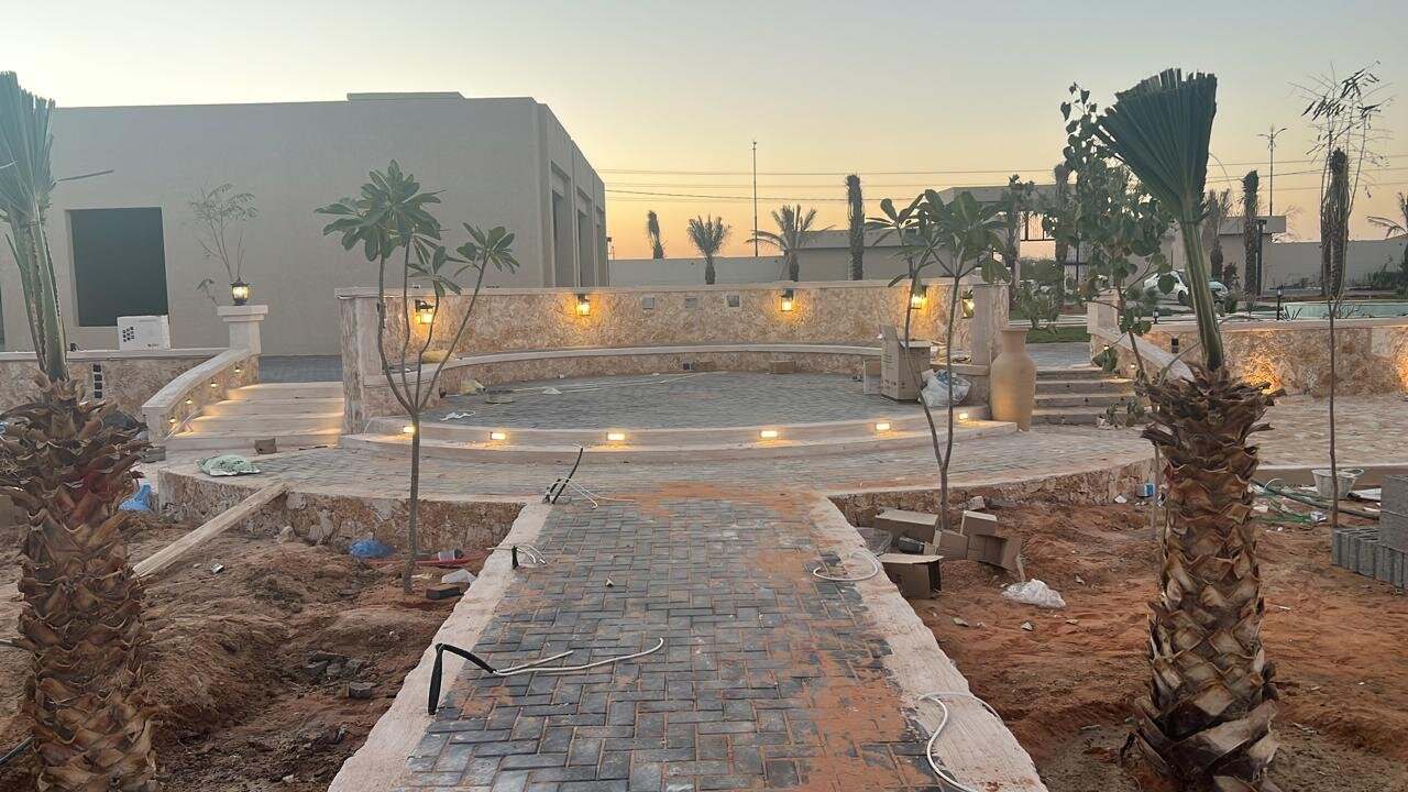 إنارة حديقة وممرات من أعمال جرين جروث